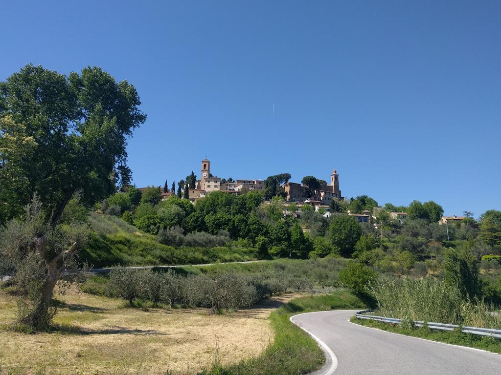 شقة Casa Ghibellina Castelbellino المظهر الخارجي الصورة