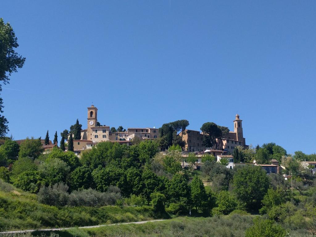 شقة Casa Ghibellina Castelbellino المظهر الخارجي الصورة