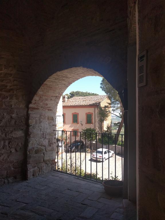 شقة Casa Ghibellina Castelbellino المظهر الخارجي الصورة